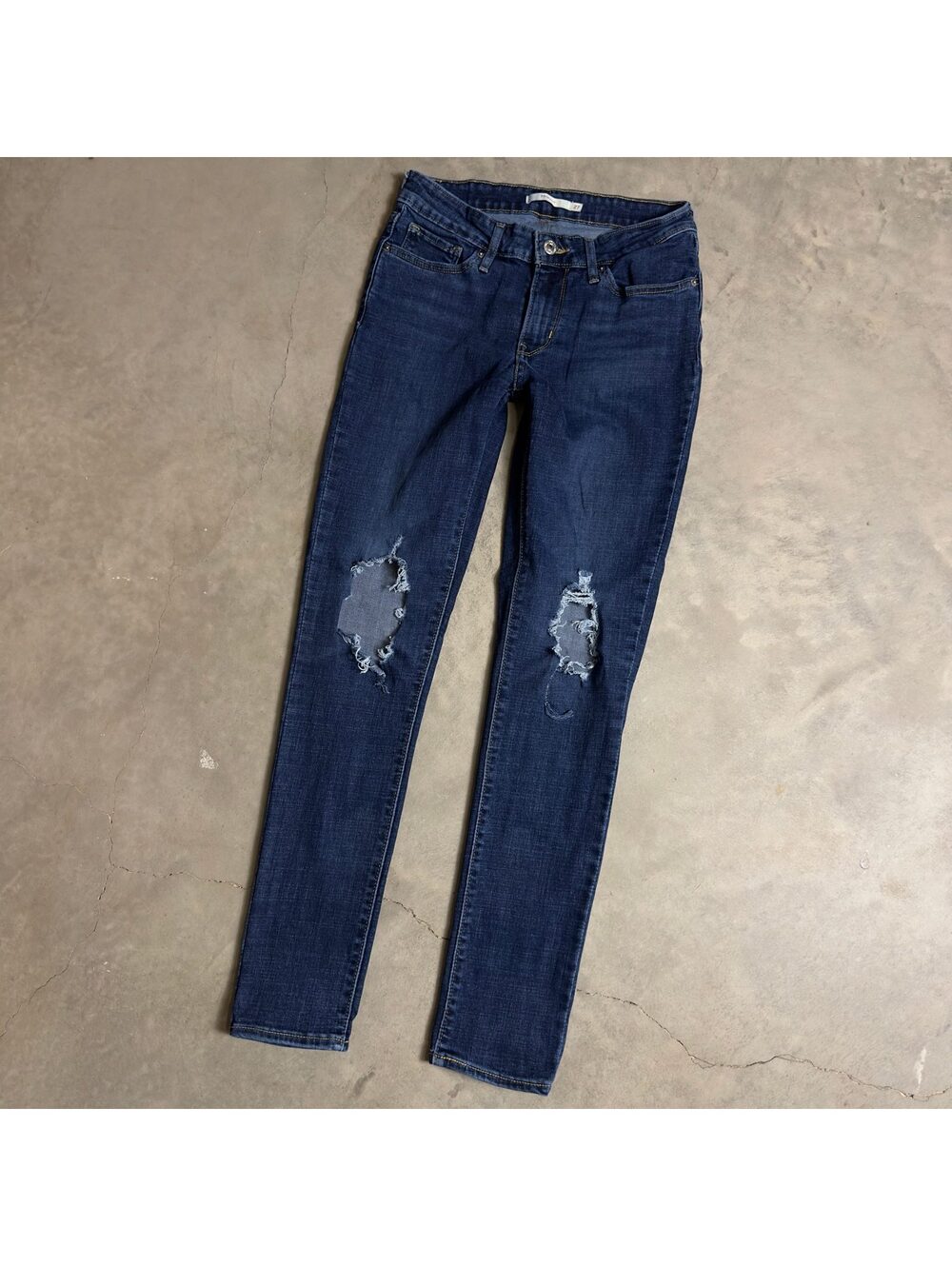 Levi's 711 Skinny Jeans Womens 27x30 Dark Wash Distressed